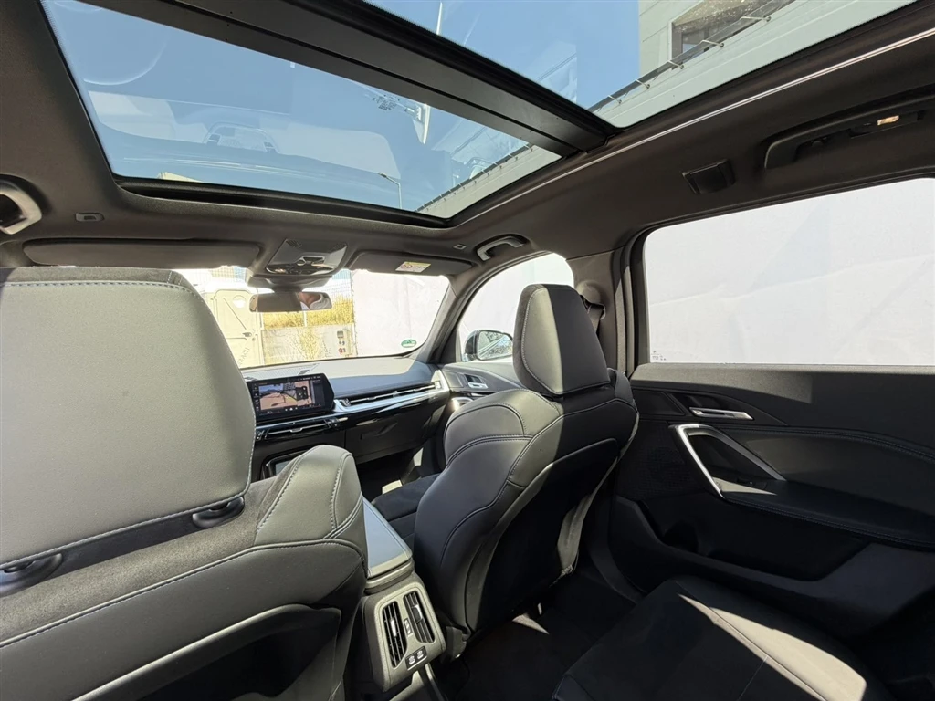 BMW X1 xDrive23d, снимка 11 - Автомобили и джипове - 55103722