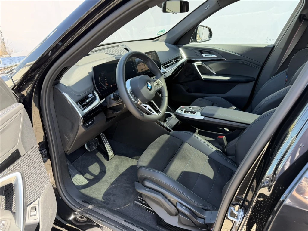 BMW X1 xDrive23d, снимка 8 - Автомобили и джипове - 55103722