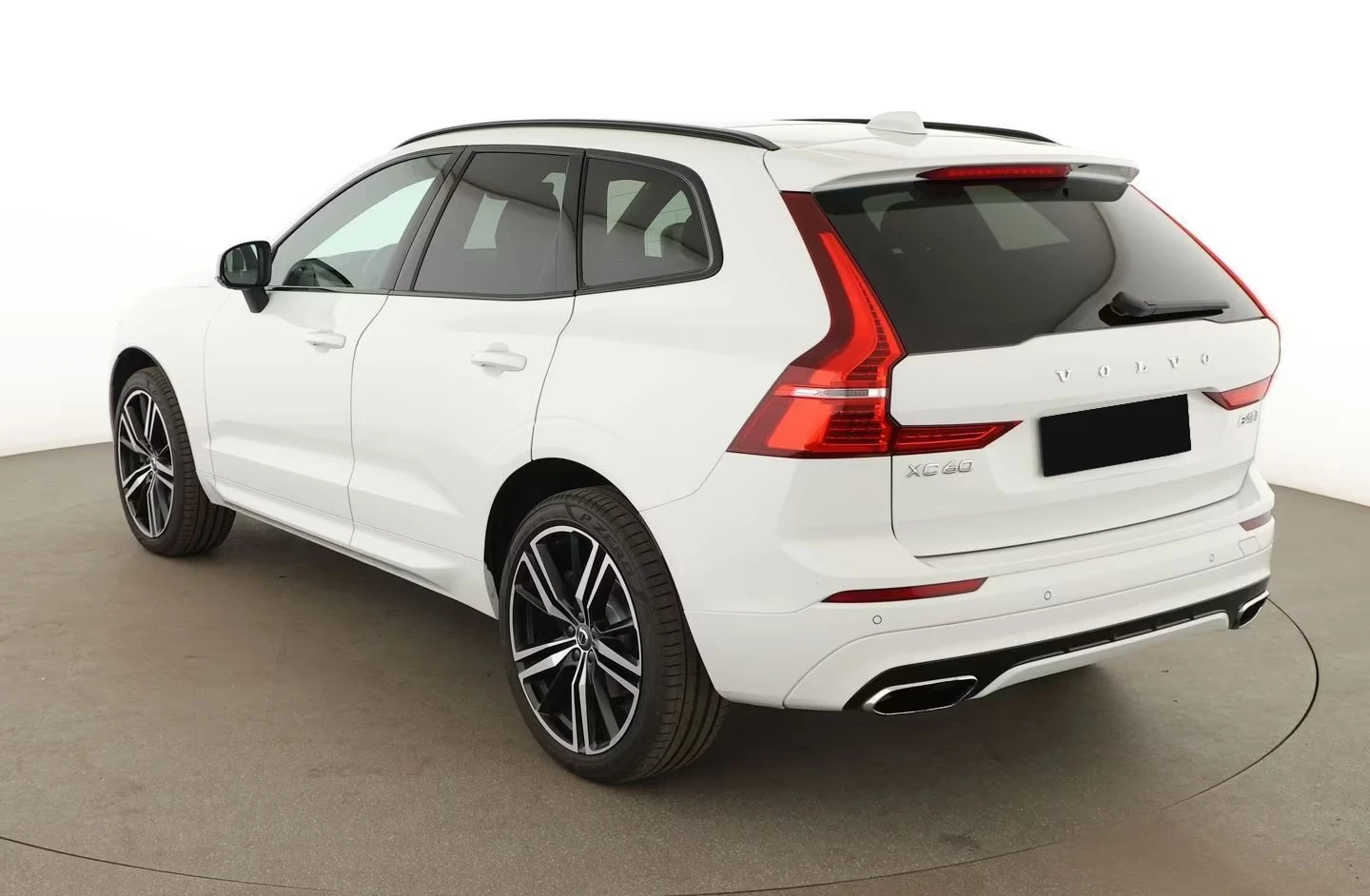 Volvo XC60 B4 AWD R-Design| HUD| PANORAMA| 4x4| LED| 52000��| | Mobile.bg � ����������� 2