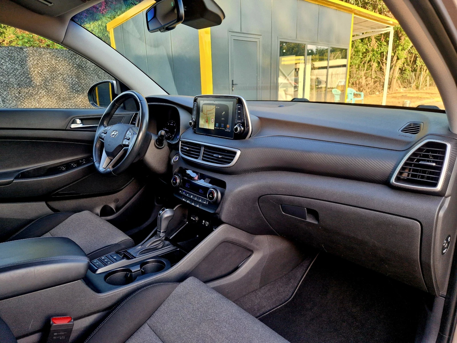 Hyundai Tucson 1.6 CRDI Xprime ISG 2WD, снимка 12 - Автомобили и джипове - 55334348