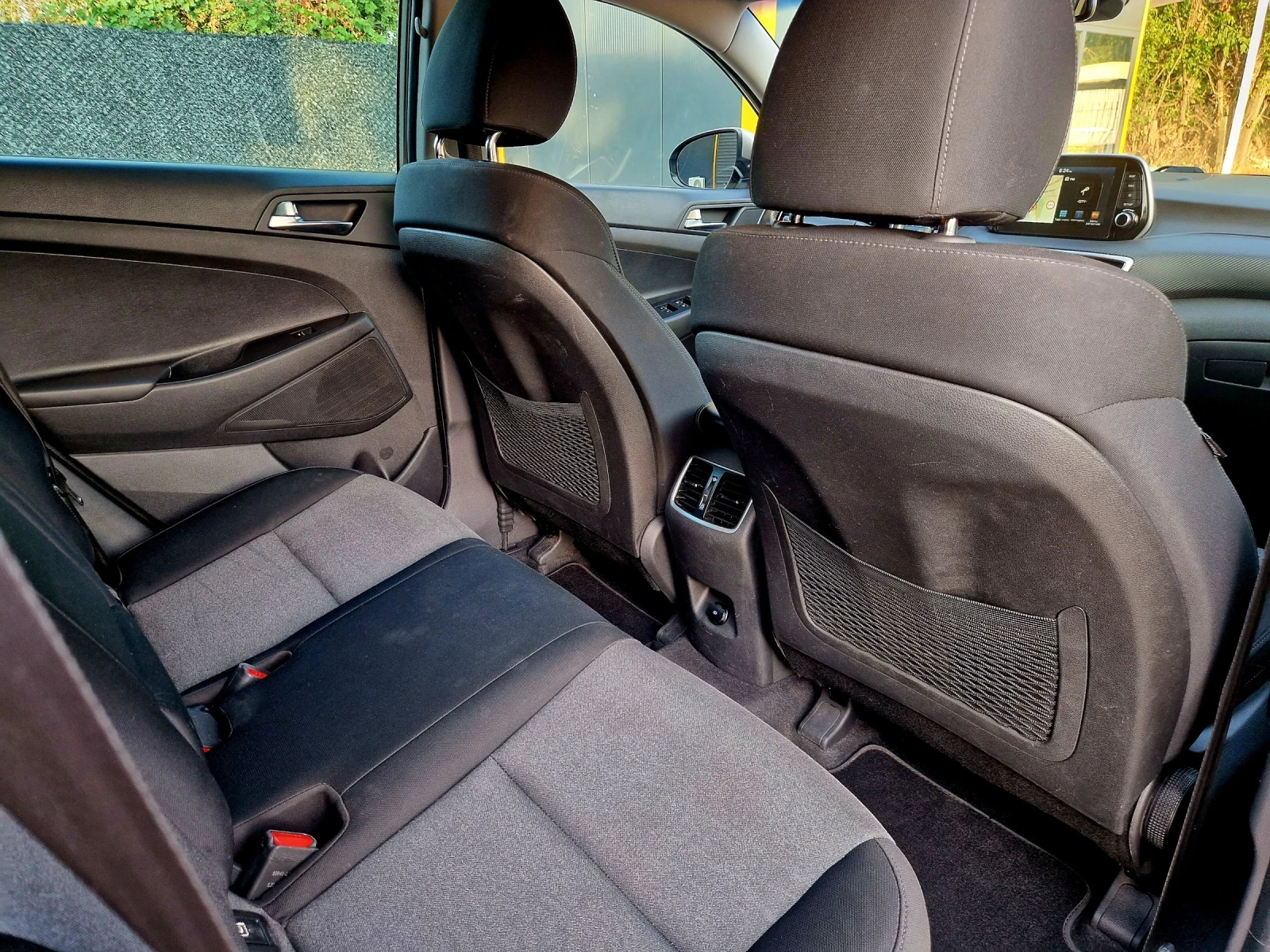 Hyundai Tucson 1.6 CRDI Xprime ISG 2WD, снимка 13 - Автомобили и джипове - 55334348