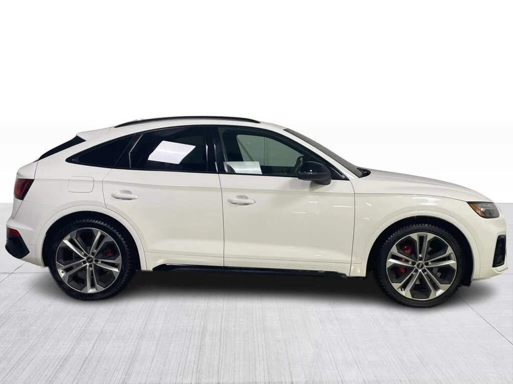 Audi SQ5 * B&O * TECHNIK * Автокредит * (Цена до България), снимка 4 - Автомобили и джипове - 55587534