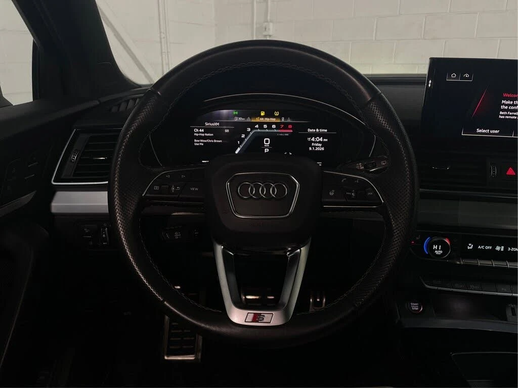 Audi SQ5 * B&O * TECHNIK * Автокредит * (Цена до България), снимка 14 - Автомобили и джипове - 55587534
