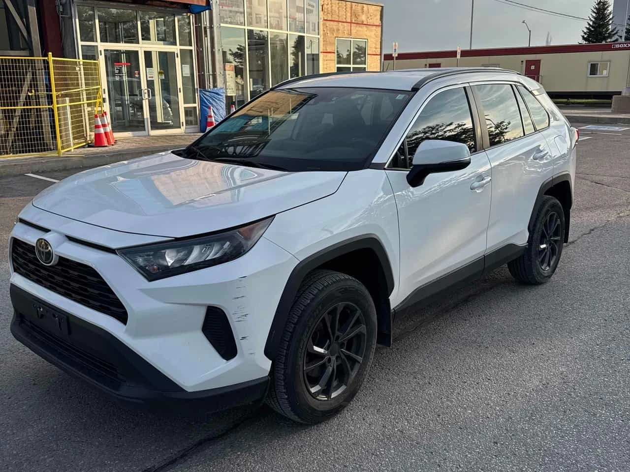 Toyota Rav4 * LE AWD * ГЛАВНО ПРЕДСТАВИТЕЛСТВО НА TOYOTA* 