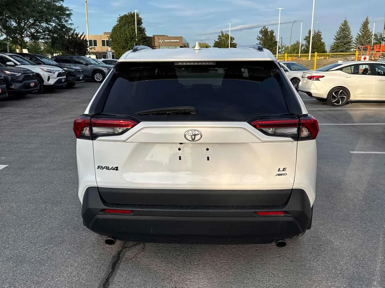 Toyota Rav4 * LE AWD * ГЛАВНО ПРЕДСТАВИТЕЛСТВО НА TOYOTA* , снимка 5 - Автомобили и джипове - 55737199
