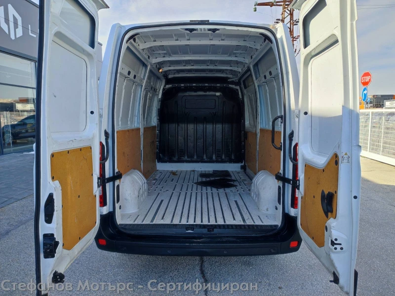 Renault Master Furgon Life L2H2 2.3dCi (135hp) MT6, снимка 13 - Бусове и автобуси - 53258763