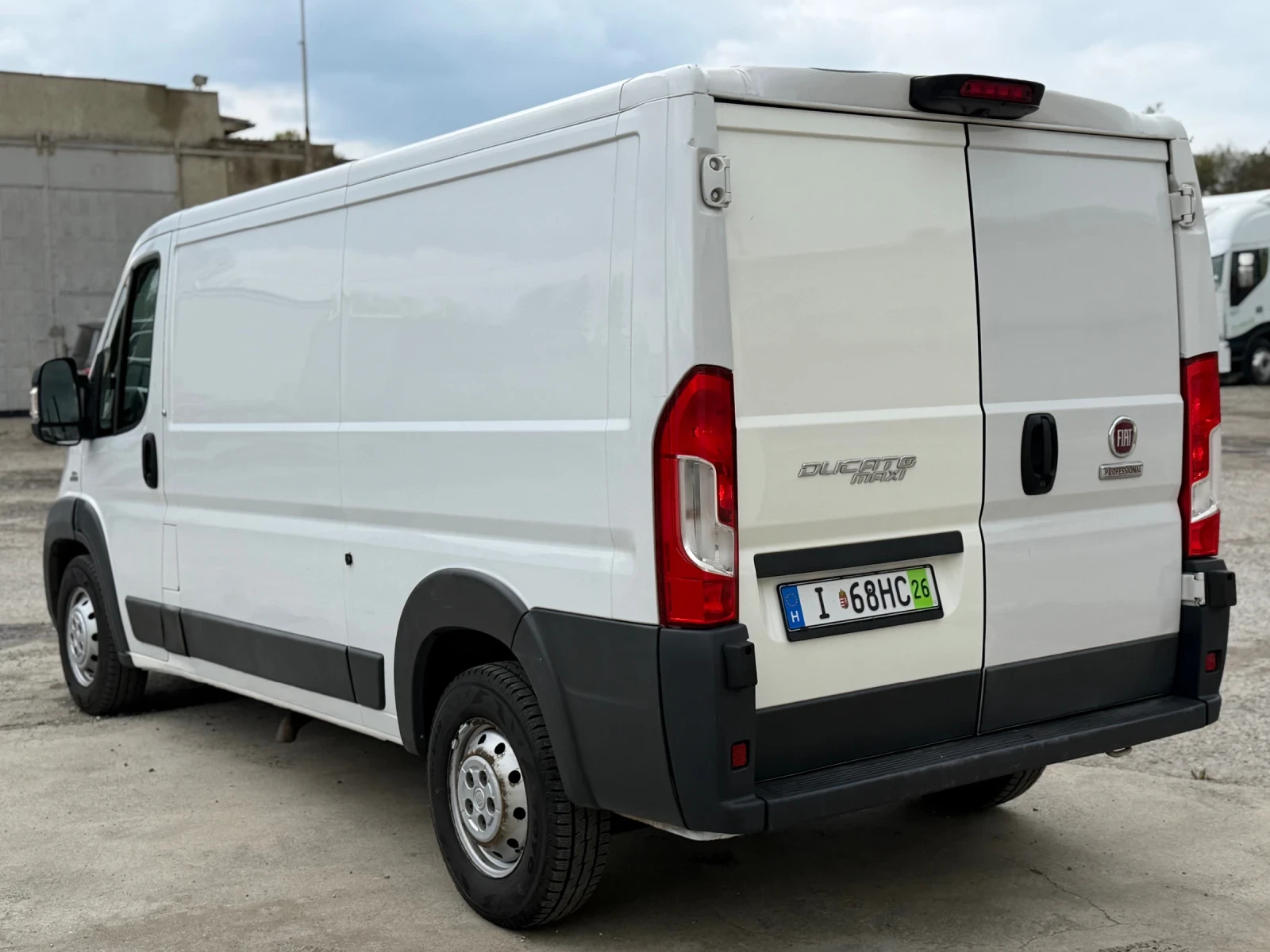 Fiat Ducato 2.3 multijet, снимка 6 - Бусове и автобуси - 54390939