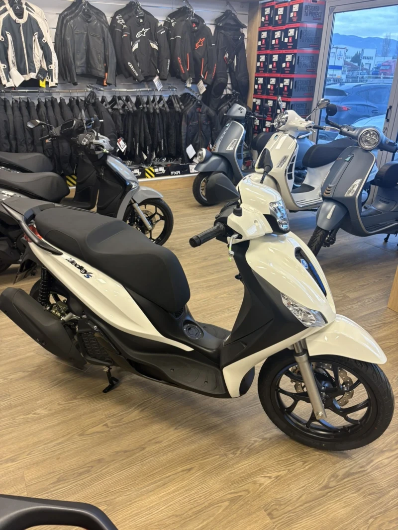 Piaggio Medley Medley S200   нов, снимка 2 - Мотоциклети и мототехника - 53285402