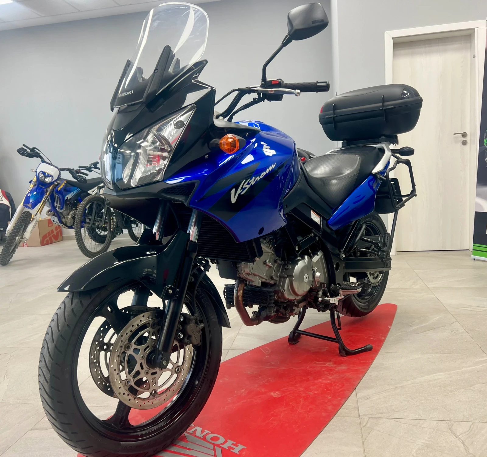 Suzuki V-strom 650  - изображение 4