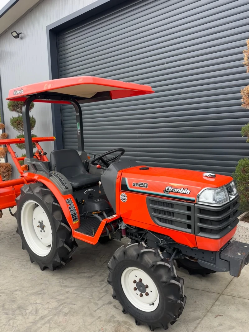 Трактор Kubota GB20 380мч. КАТО НОВ!, снимка 2 - Селскостопанска техника - 52192060
