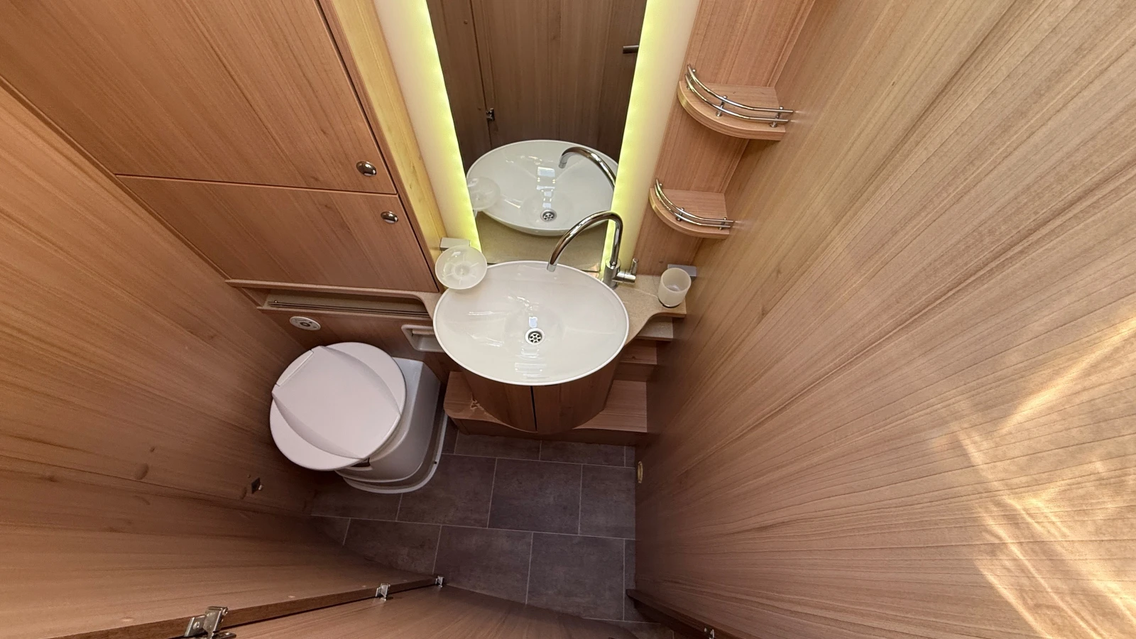  Burstner Aviano I 728 | Mobile.bg   15