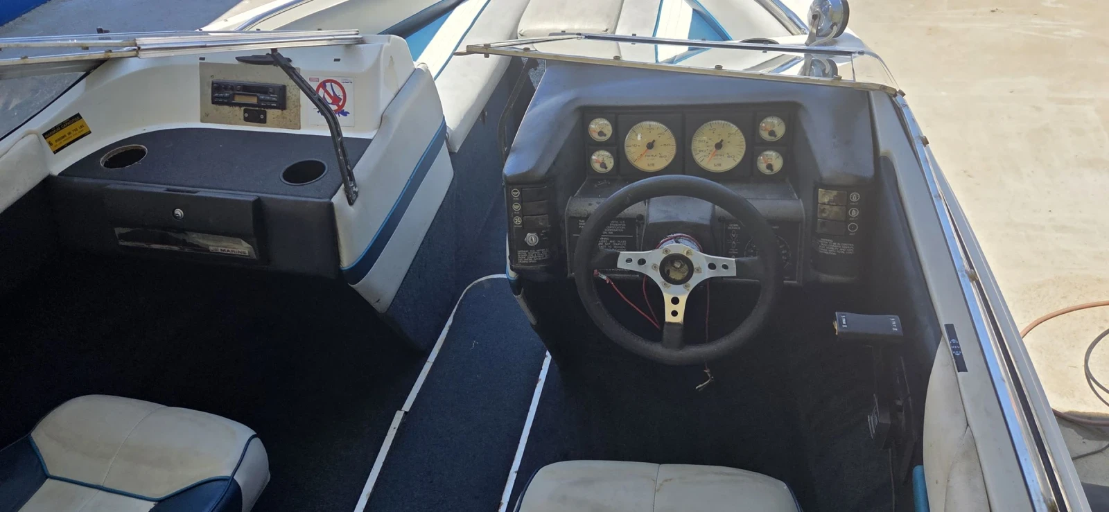 Лодка Bayliner Capri 1850 - изображение 10