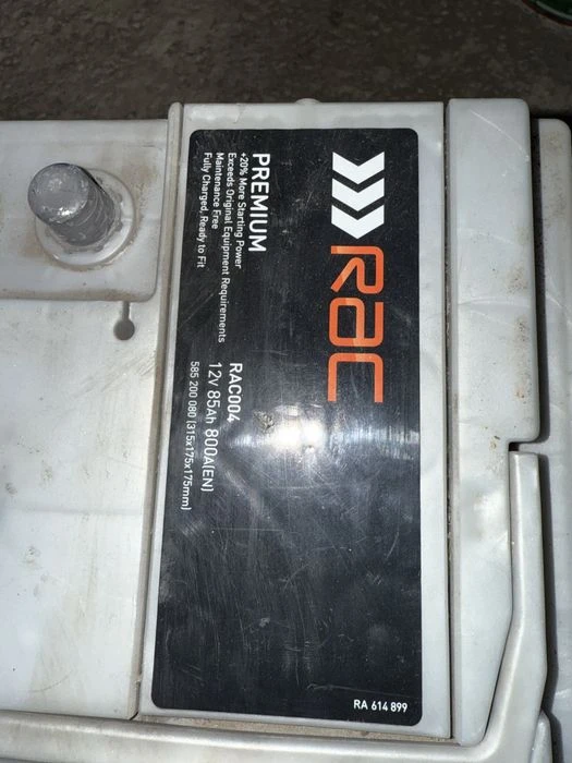Акумулатор Rac Varta premium 12V 85 ah 800A стартов ток ном 40