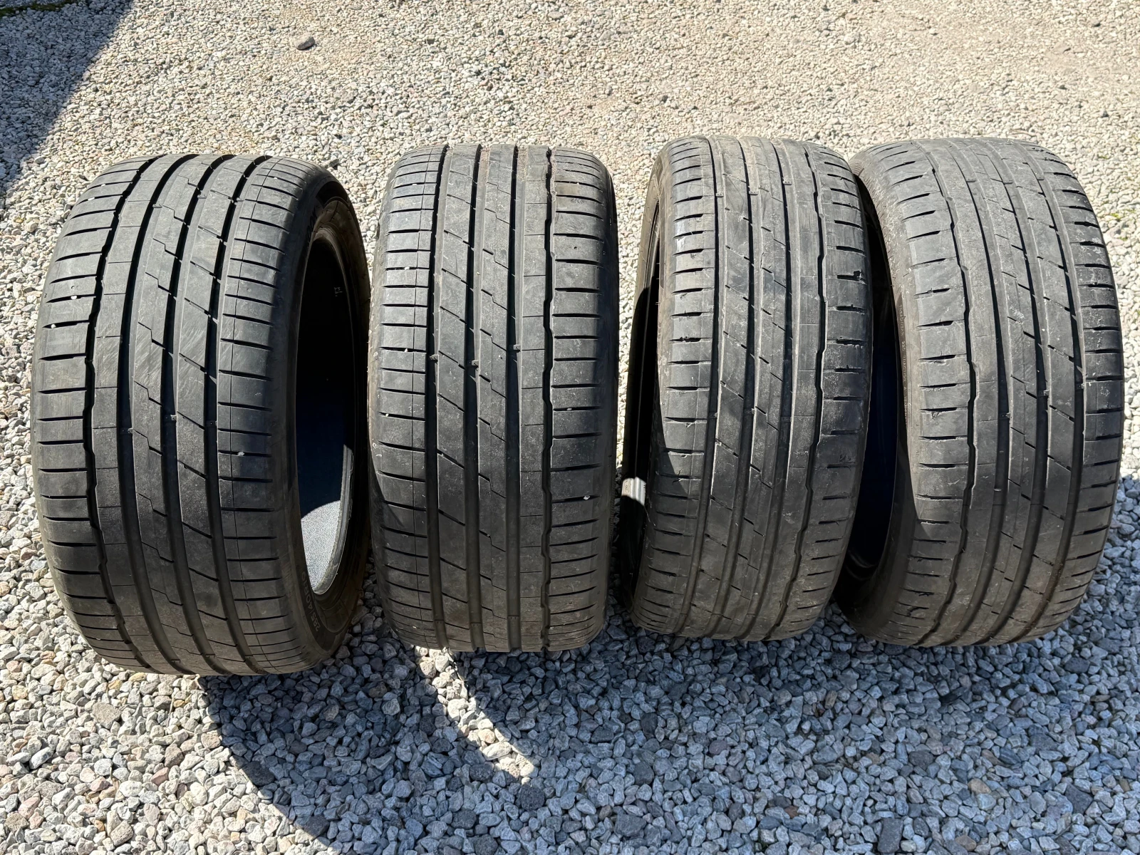 Гуми Летни 285/40R19