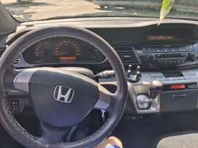 Honda Fr-v 1, 7, снимка 6