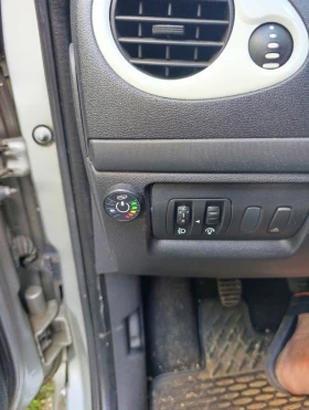 Renault Clio III, снимка 2