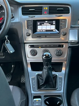 VW Golf Variant 1.6tdi 110 - 6400 € / 12517.31 лв. - 54822345 12