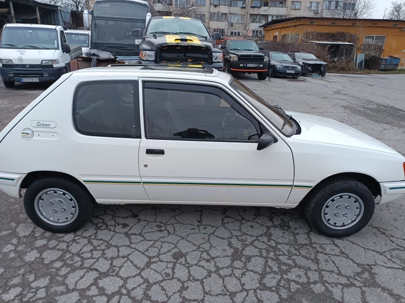 Peugeot 205  1.4 75кс. Green, снимка 8 - Автомобили и джипове - 48226879