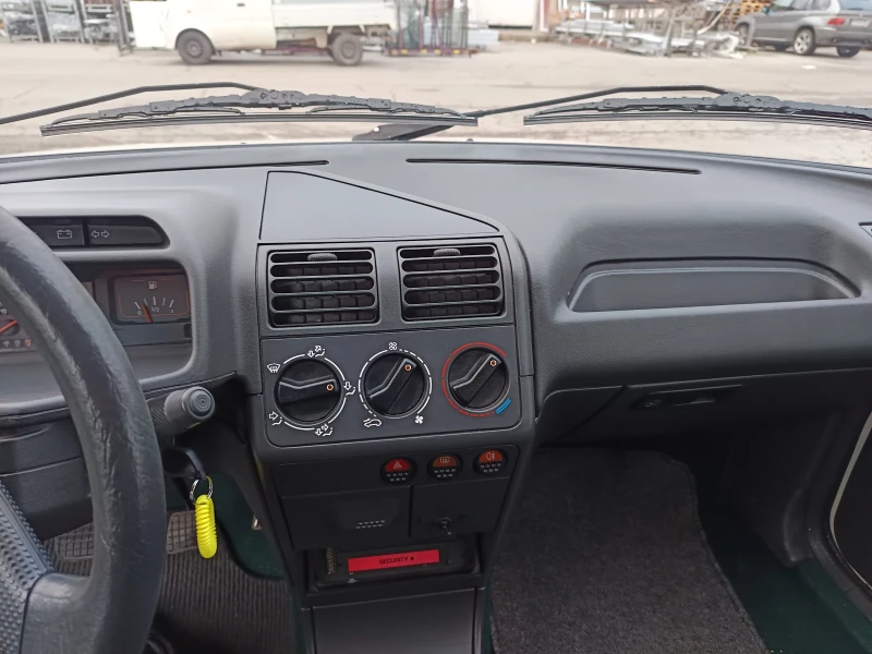 Peugeot 205  1.4 75кс. Green, снимка 13 - Автомобили и джипове - 48226879