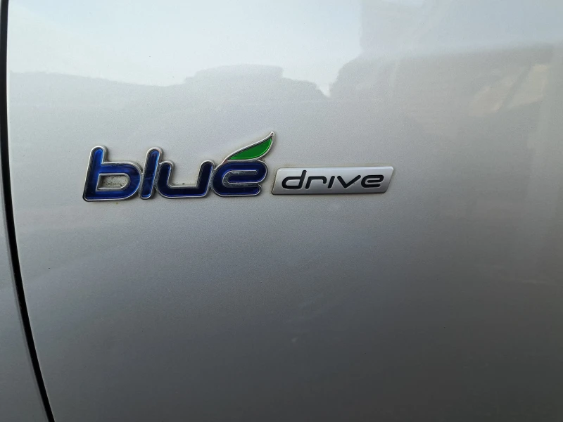 Hyundai I30 1.6CRDI-BLUE DRIVE-EU5B-6с.к, снимка 15 - Автомобили и джипове - 48285236