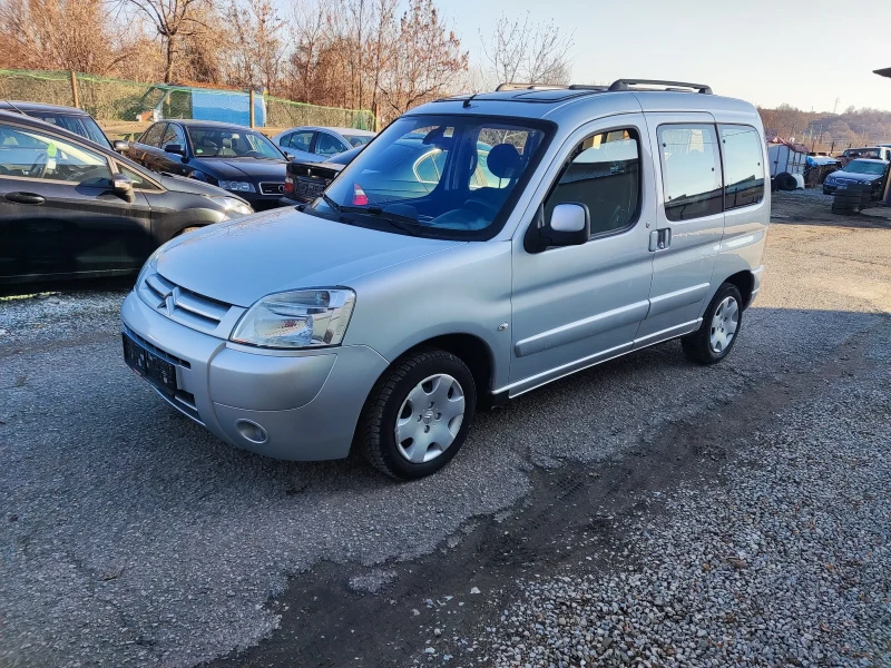 Citroen Berlingo 1.6hdi Panorama, снимка 1 - Автомобили и джипове - 48359633