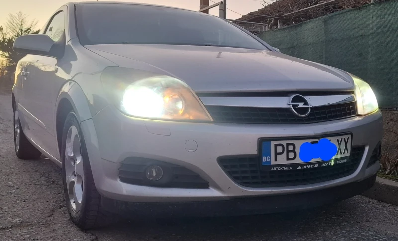 Opel Astra GTC, снимка 2 - Автомобили и джипове - 48775052