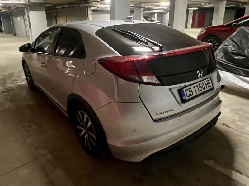 Honda Civic 1.6 i-dtec, снимка 4 - Автомобили и джипове - 48891141