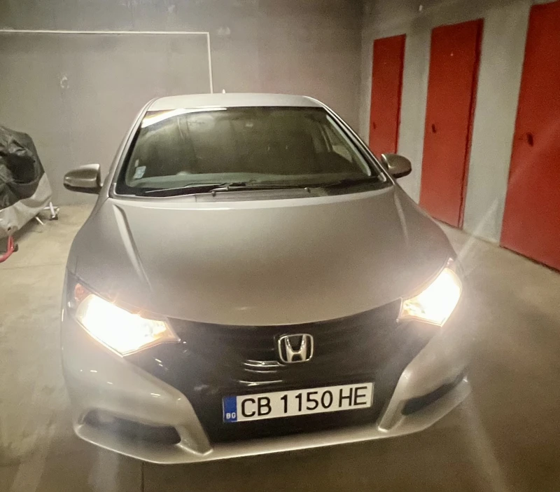 Honda Civic 1.6 i-dtec, снимка 2 - Автомобили и джипове - 48891141