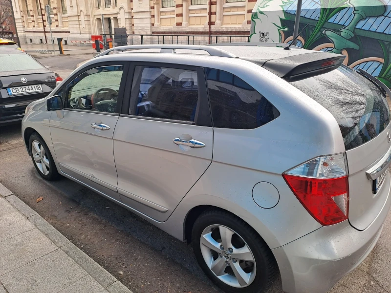 Honda Fr-v 2.2 140к.с, снимка 3 - Автомобили и джипове - 48959487