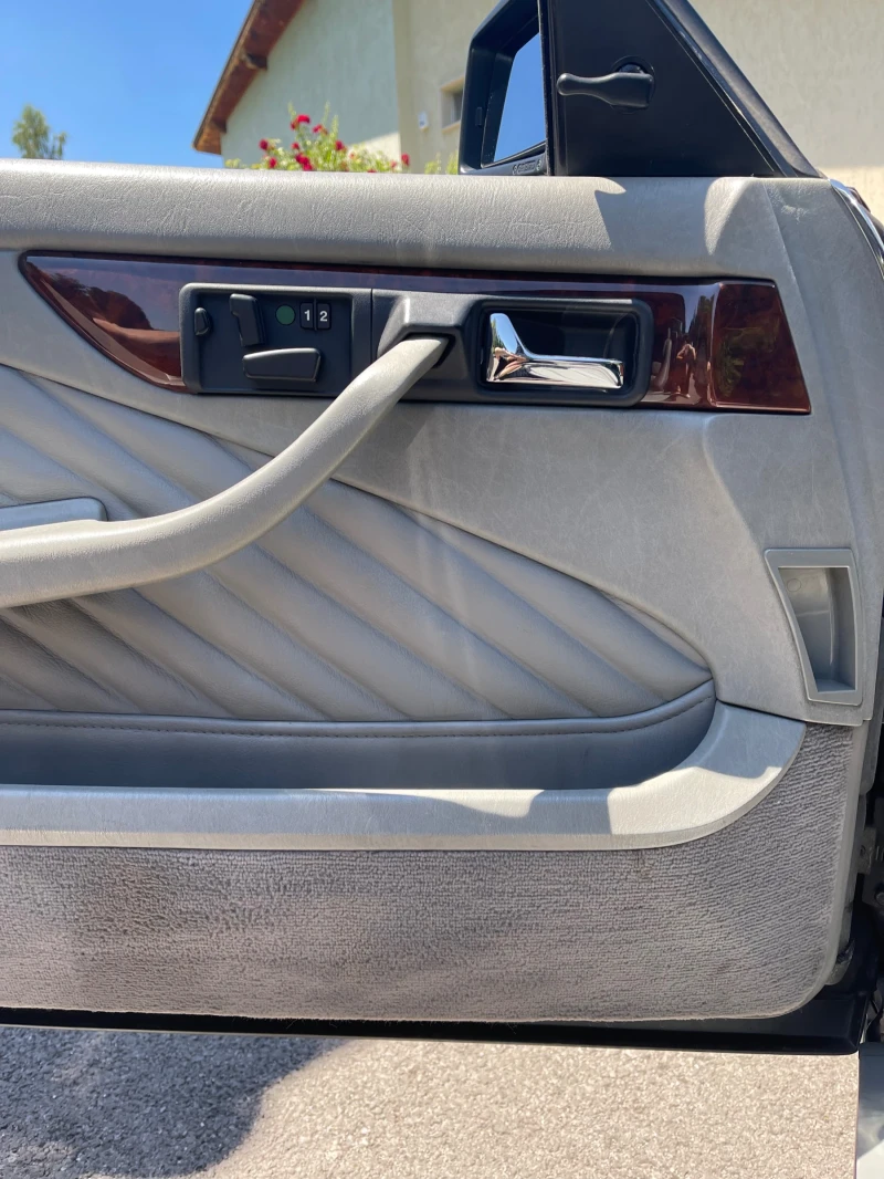 Mercedes-Benz 500 SEC, снимка 11 - Автомобили и джипове - 51794646