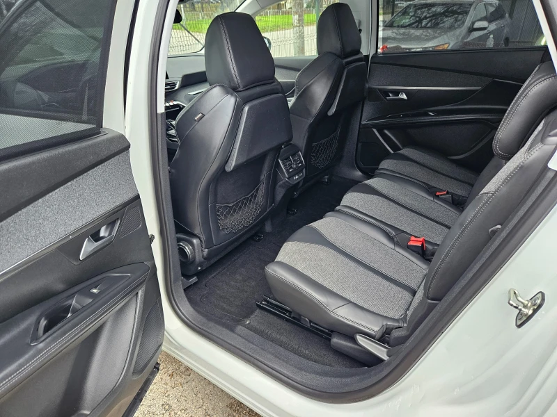 Peugeot 5008 1.6 120кс Full, снимка 10 - Автомобили и джипове - 52546056