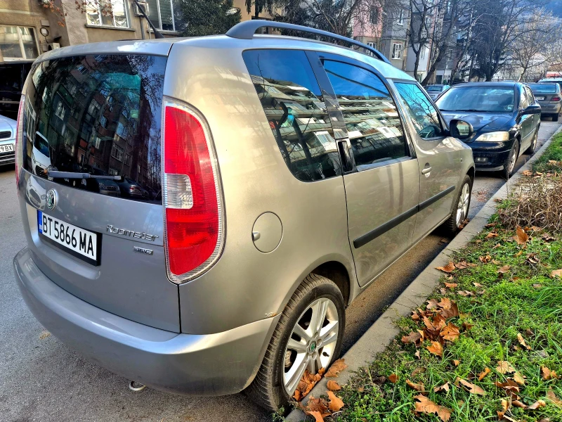 Skoda Roomster 1.4 бензин, снимка 5 - Автомобили и джипове - 52956097