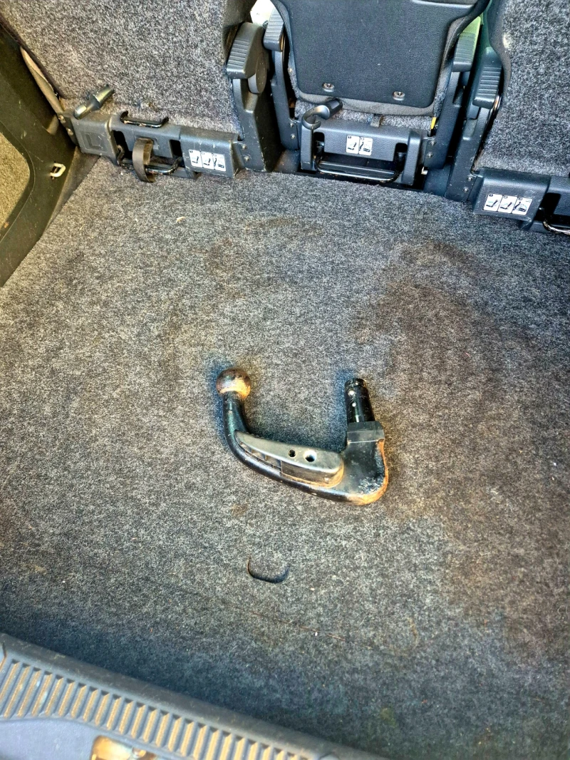 Skoda Roomster 1.4 бензин, снимка 15 - Автомобили и джипове - 52956097