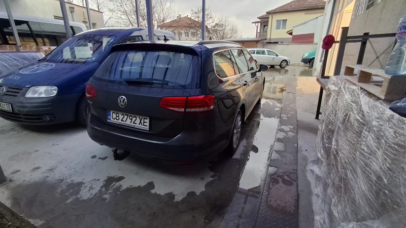VW Passat, снимка 10 - Автомобили и джипове - 53081113