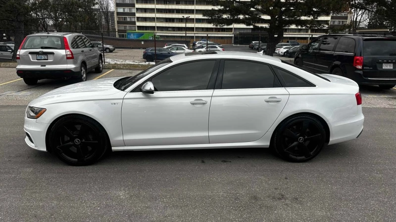 Audi S6 * 4dr Sdn quattro 4.0T * CARFAX * БЕЗ ПЪРВОНАЧАЛНА, снимка 2 - Автомобили и джипове - 53086961