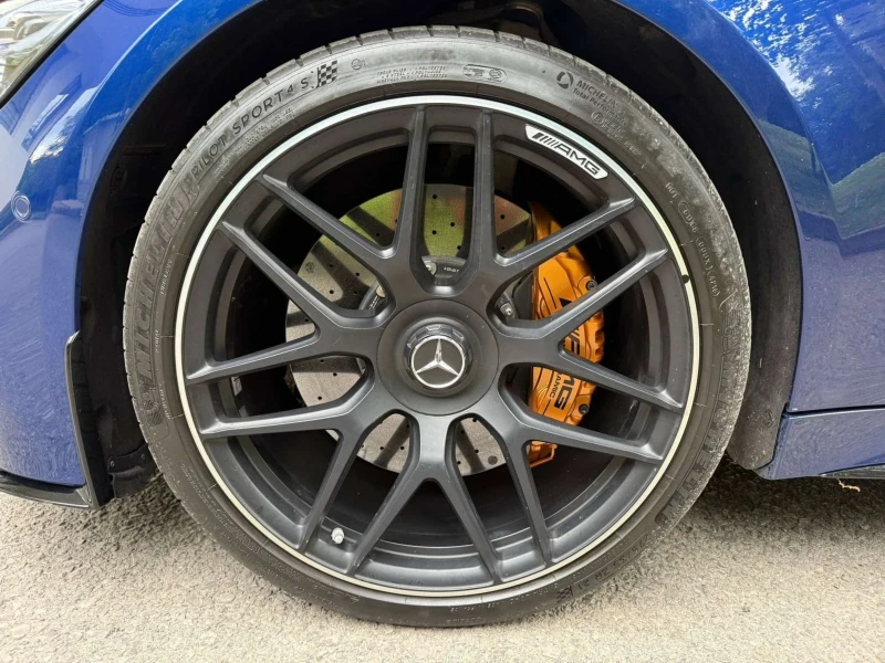 Mercedes-Benz AMG GT 63S / 4-MATIC+ / CERAMIC BRAKES / AERO PACK, снимка 15 - Автомобили и джипове - 53160503