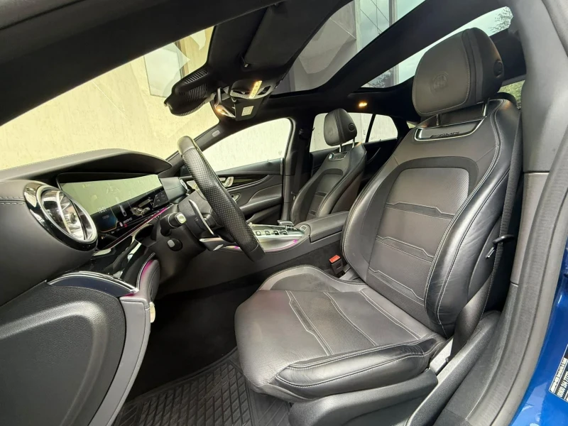Mercedes-Benz AMG GT 63S / 4-MATIC+ / CERAMIC BRAKES / AERO PACK, снимка 10 - Автомобили и джипове - 53160503