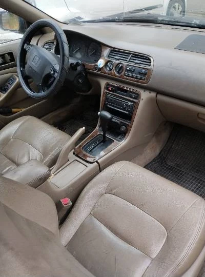 Honda Accord, снимка 2 - Автомобили и джипове - 48472119