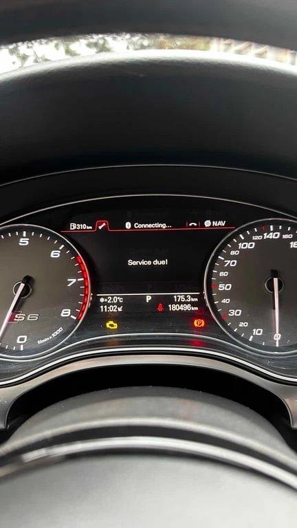 Audi S6 * 4dr Sdn quattro 4.0T * CARFAX * БЕЗ ПЪРВОНАЧАЛНА, снимка 8 - Автомобили и джипове - 53086961