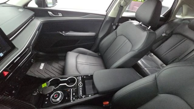 Kia K5 2.0 LPI Trendy | LED | Smart Key, снимка 17 - Автомобили и джипове - 55546441