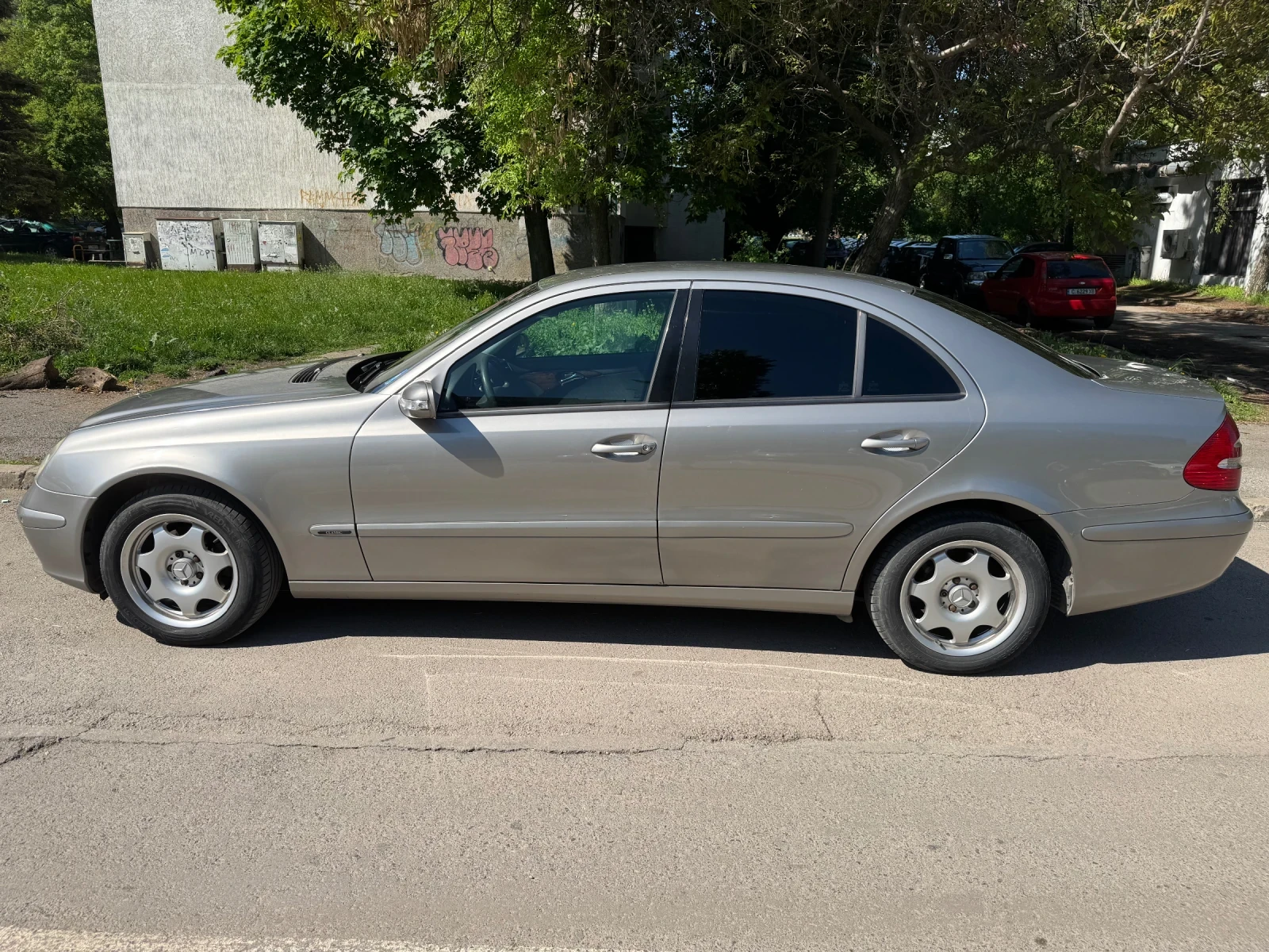 Mercedes-Benz E 220 W211 - изображение 7