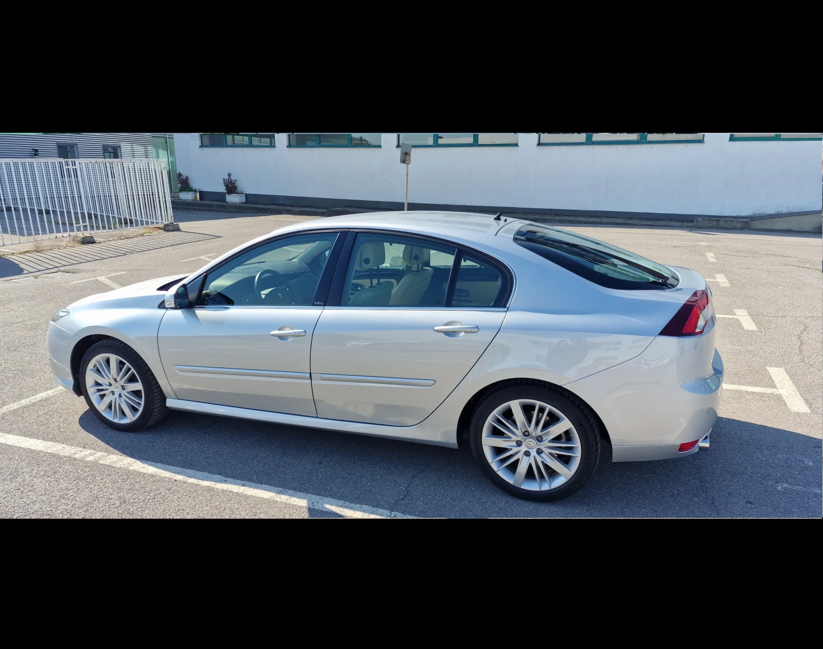 Renault Laguna Initiale Paris - изображение 4