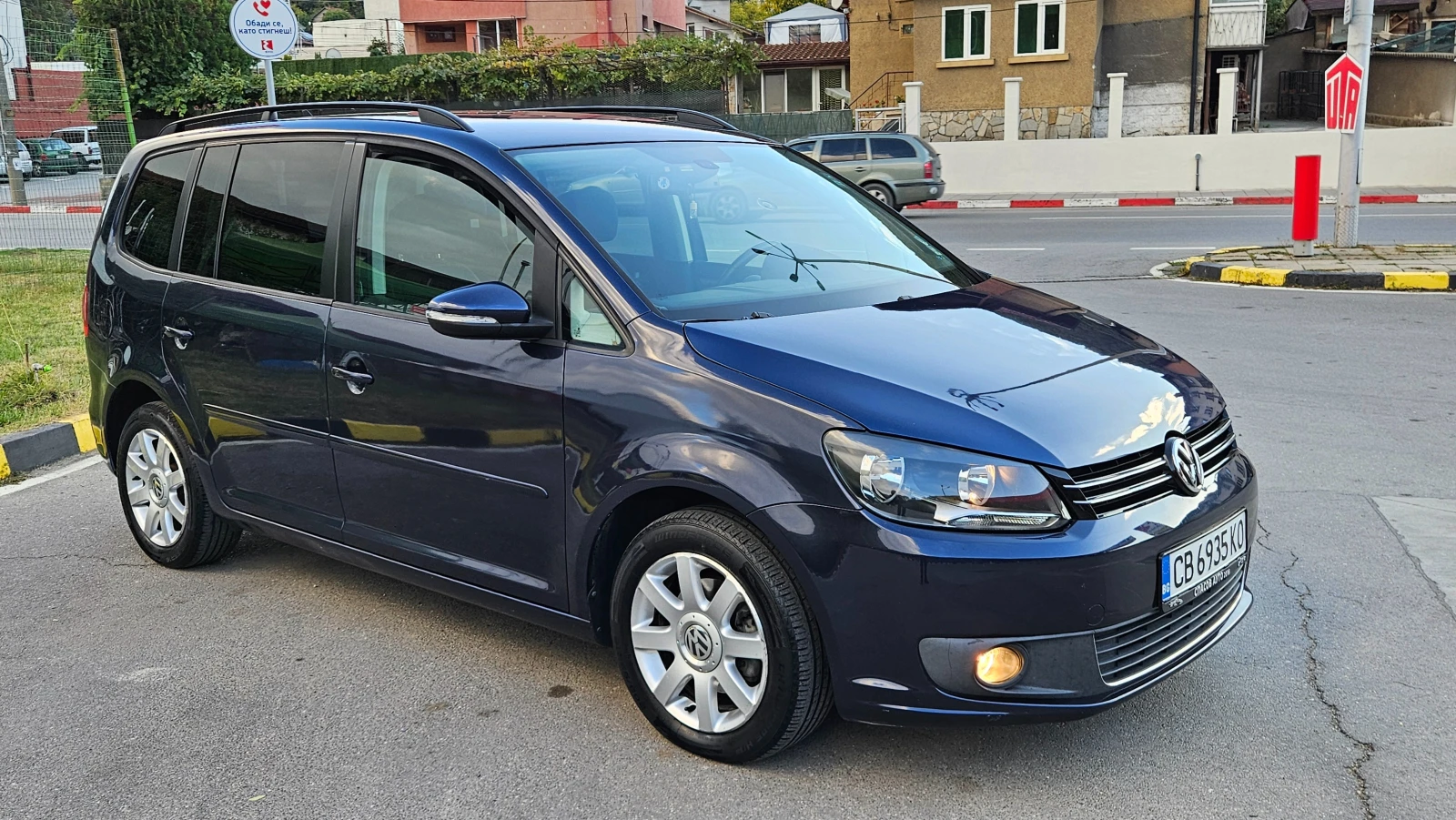 VW Touran  TDI AVTOMAT/NAVIG/7mesta - изображение 8