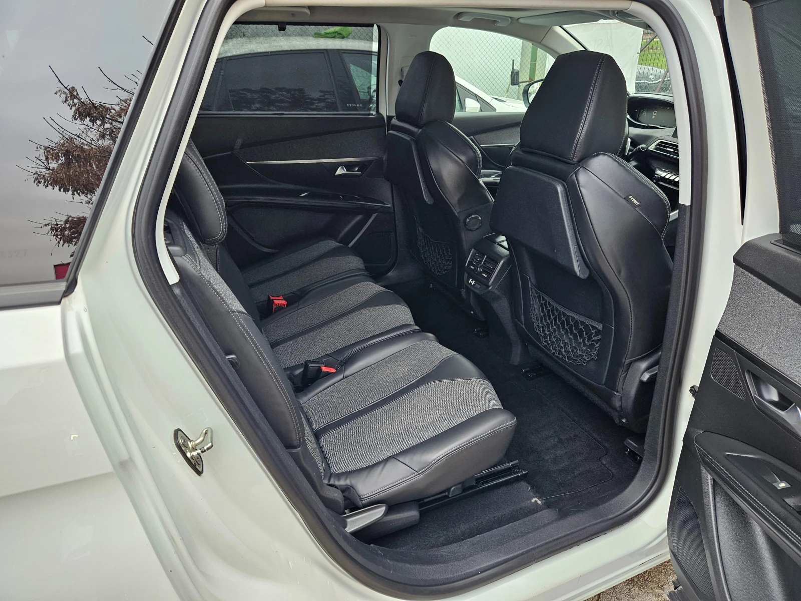 Peugeot 5008 1.6 120 Full | Mobile.bg   8