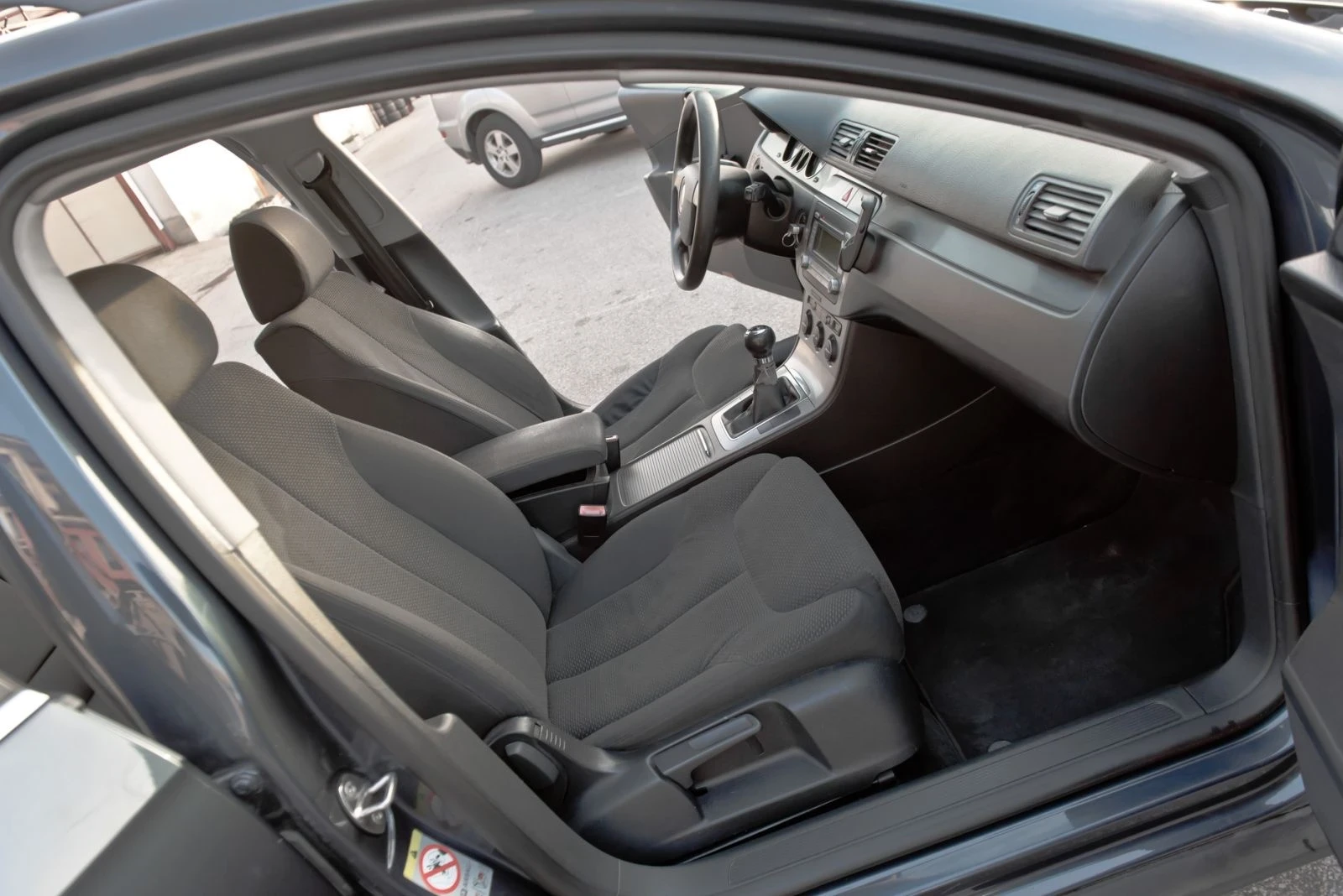 VW Passat 1.9TDI 105 BIXENON | Mobile.bg � ����������� 8