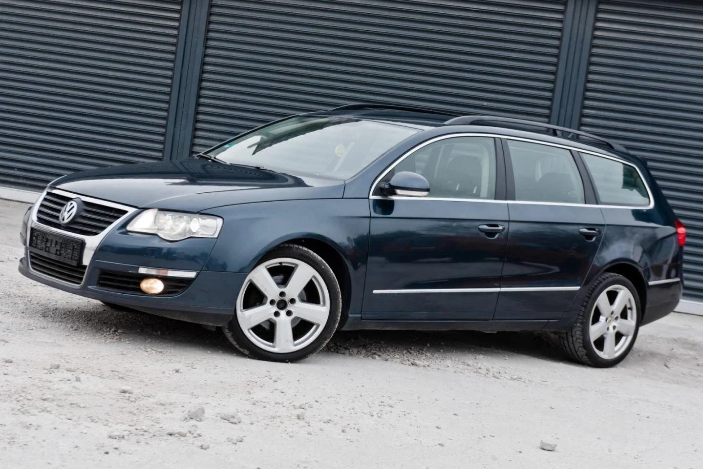 VW Passat 1.9TDI 105 BIXENON, снимка 2 - Автомобили и джипове - 53599940