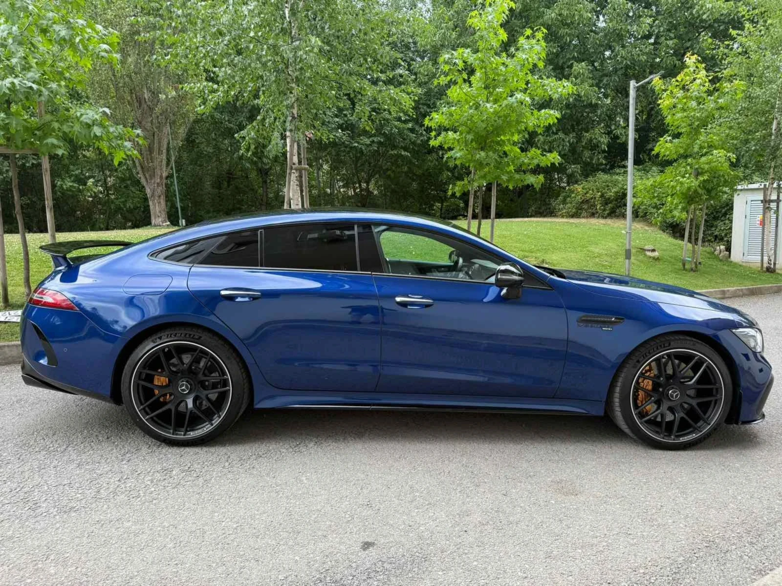 Mercedes-Benz AMG GT 63S / 4-MATIC+ / CERAMIC BRAKES / AERO PACK - изображение 8