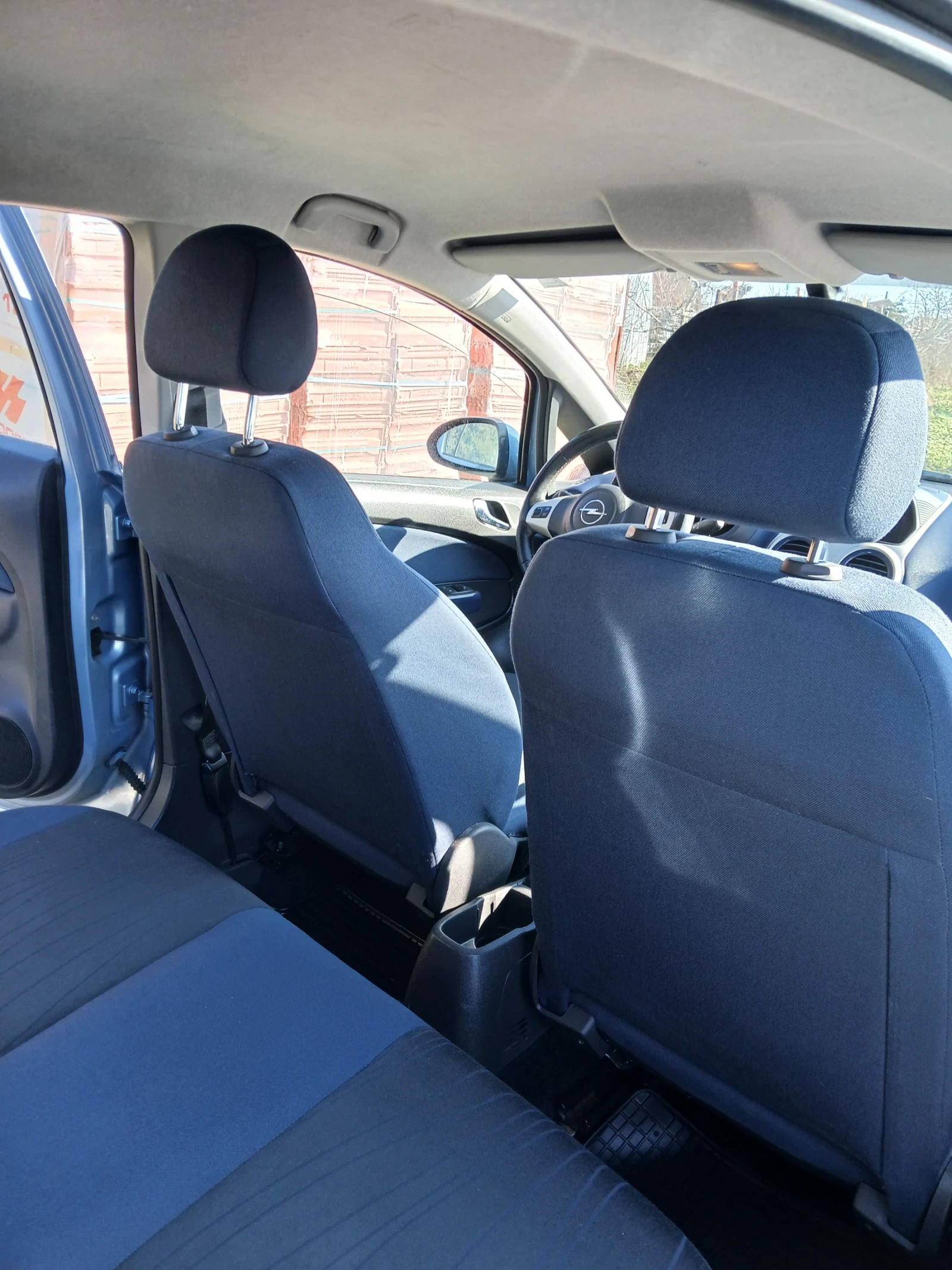 Opel Corsa 1.4 - изображение 9