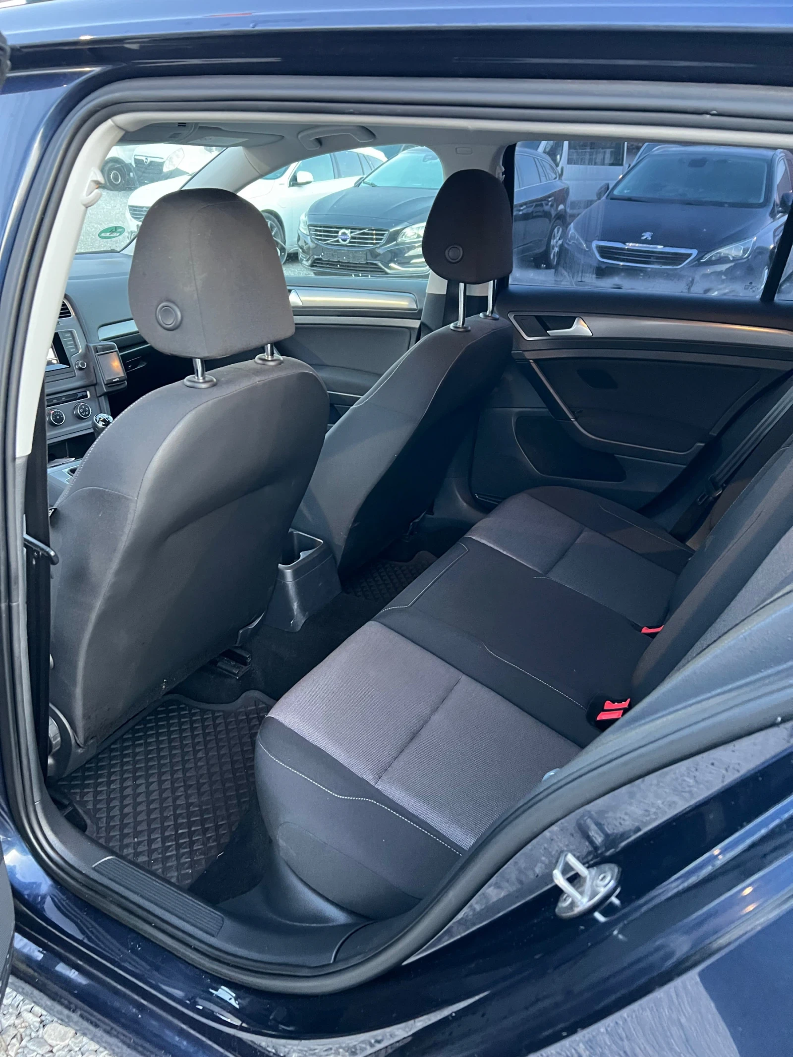 VW Golf Variant 1.6tdi 110 | Mobile.bg � ����������� 10