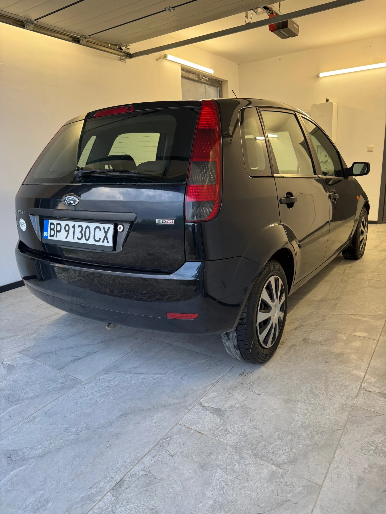 Ford Fiesta 1.4TDCI, снимка 7 - Автомобили и джипове - 54511429
